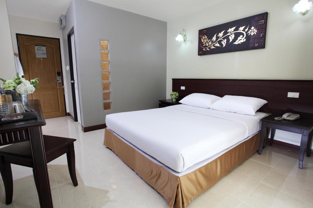 Gasthof Rambuttri Village Plaza Bangkok